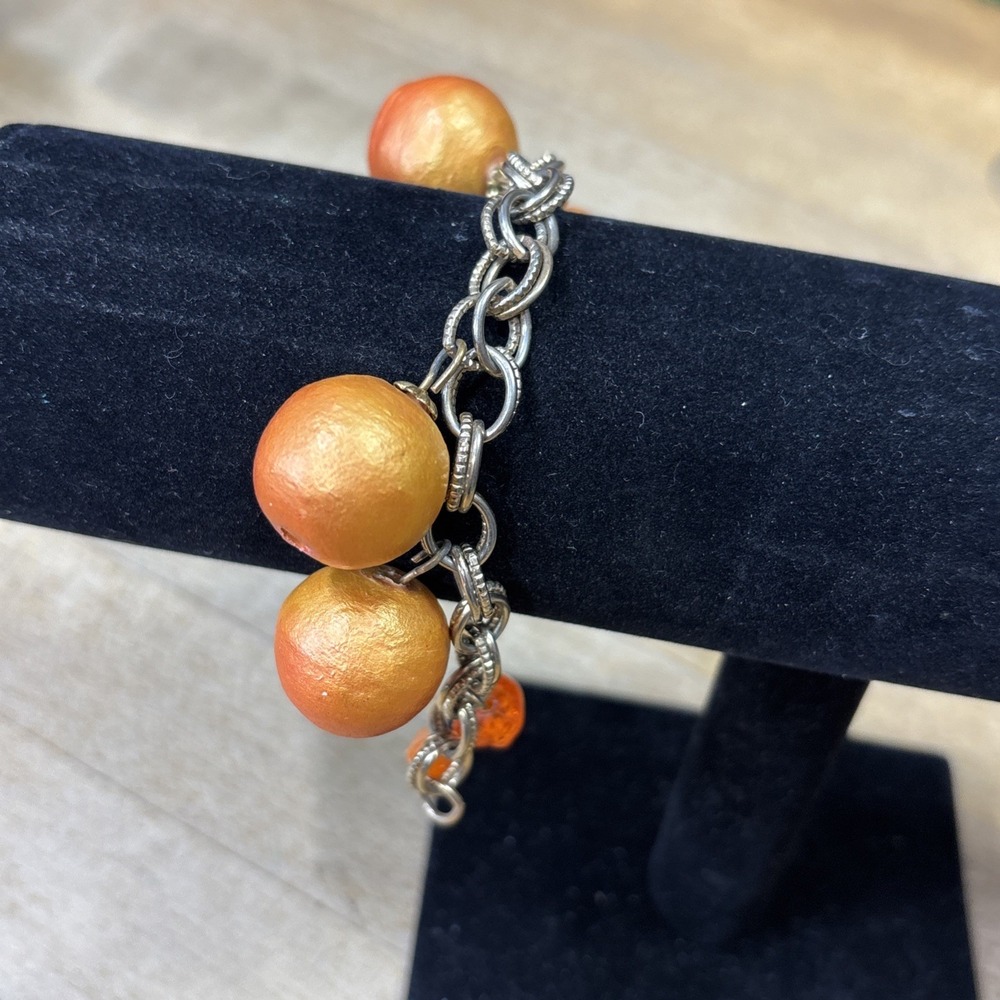 Vintage 1950s 60s Orange Moonglow Lucite Cha Cha Charm Bracelet Gold Tone